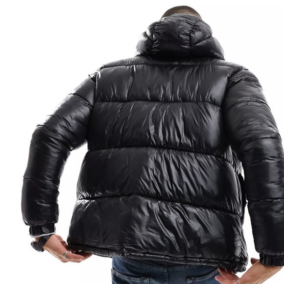 SOLD!! - French Connection softer light puffer coat for men, Black, Size Large - Picture 3 of 6
